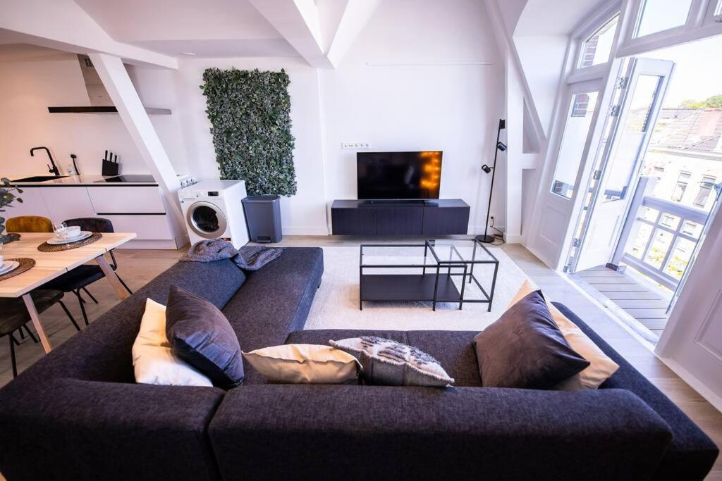 Happily 2 Bedroom Serviced Apartment 75M2 -Nb306H- รอตเตอร์ดัม ภายนอก รูปภาพ